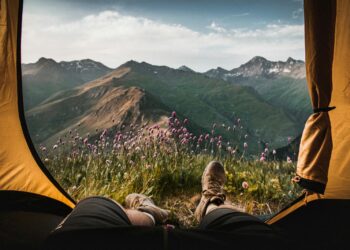 Camping familial : mer ou montagne