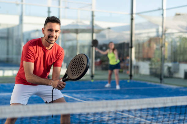 Construction terrain de tennis